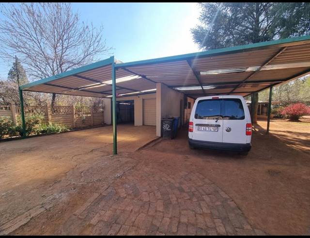 FARM FOR SALE IN WALKER'S FRUIT FARMS